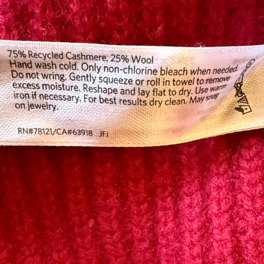 Eileen Fisher Ribbed Sweater, Recycled Cashmere-Size Large-Rich Red - Picture 10 of 12